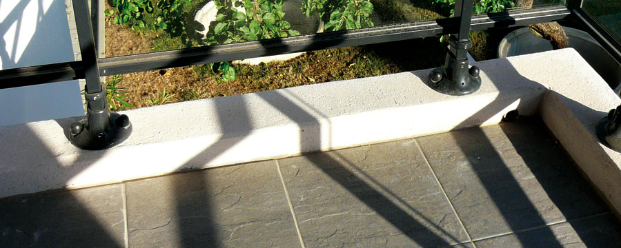 Garde corps aluminium et terrasse carrelée